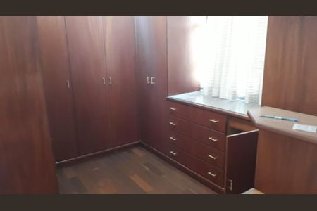 Casa à venda com 360m², 3 quartos e 7 vagas