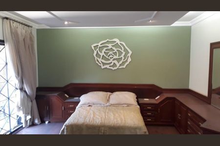 Casa à venda com 360m², 3 quartos e 7 vagas