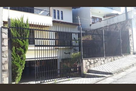 Casa à venda com 360m², 3 quartos e 7 vagas