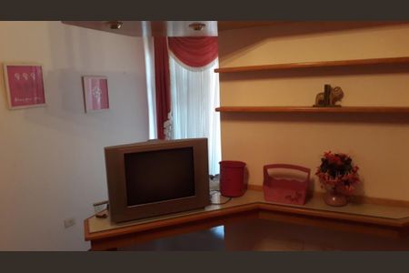 Casa à venda com 3 quartos, 360m² em Vila Rosalia, Guarulhos