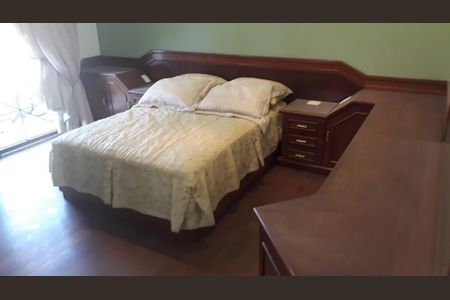 Casa à venda com 360m², 3 quartos e 7 vagas