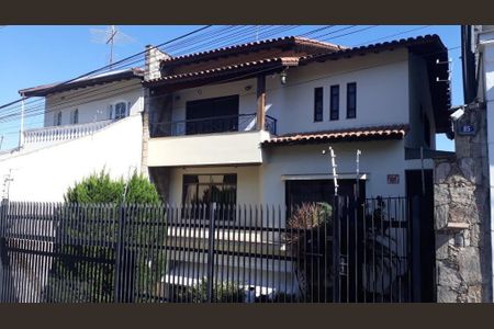 Casa à venda com 360m², 3 quartos e 7 vagas