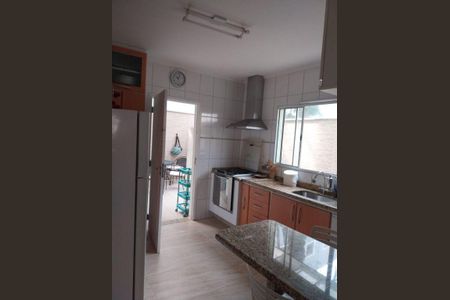 Casa à venda com 3 quartos, 128m² em Jardim Gopouva, Guarulhos