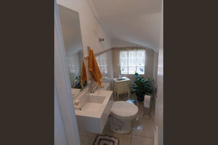 Casa à venda com 3 quartos, 128m² em Jardim Gopouva, Guarulhos