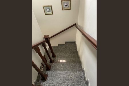 Casa à venda com 135m², 3 quartos e 4 vagas
