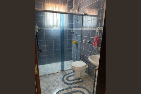 Casa à venda com 135m², 3 quartos e 4 vagas