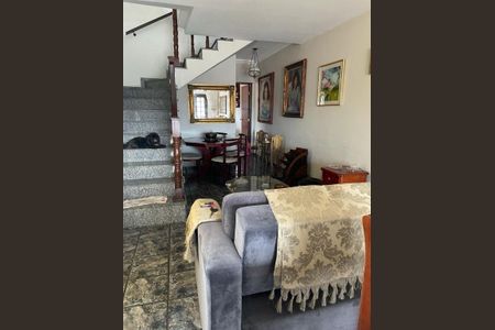 Casa à venda com 3 quartos, 135m² em Vila Rosalia, Guarulhos