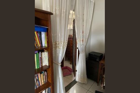 Casa à venda com 135m², 3 quartos e 4 vagas