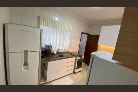 Casa à venda com 2 quartos, 70m² em Itaquera, São Paulo