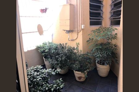 Casa à venda com 250m², 3 quartos e 2 vagas