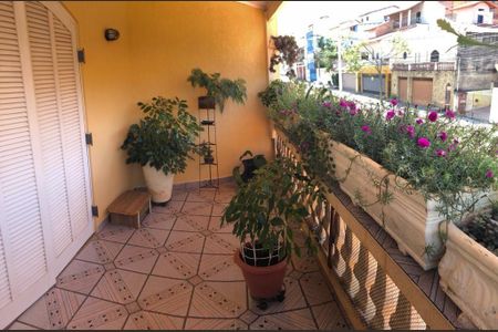 Casa à venda com 250m², 3 quartos e 2 vagas