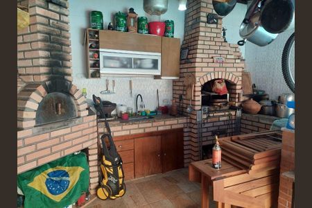 Casa à venda com 3 quartos, 232m² em Vila Francisco Mineiro, Guarulhos