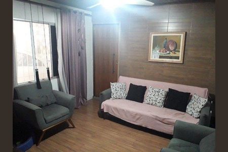 Casa à venda com 2 quartos, 262m² em Vila Nova Galvão, São Paulo