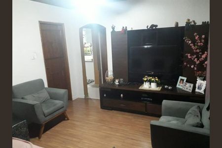 Casa à venda com 2 quartos, 262m² em Vila Nova Galvão, São Paulo