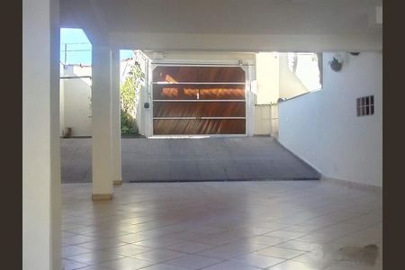 Casa à venda com 3 quartos, 356m² em Vila Rosalia, Guarulhos