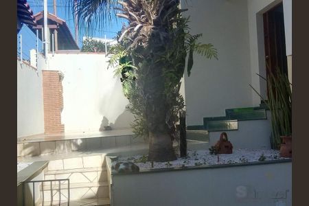 Casa à venda com 3 quartos, 356m² em Vila Rosalia, Guarulhos