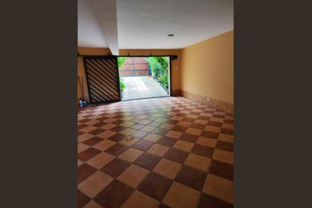Casa à venda com 3 quartos, 340m² em Jardim São Paulo, São Paulo
