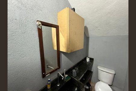Casa à venda com 125m², 3 quartos e 7 vagas