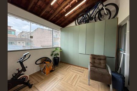 Casa à venda com 125m², 3 quartos e 7 vagas