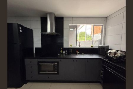 Casa à venda com 125m², 3 quartos e 7 vagas