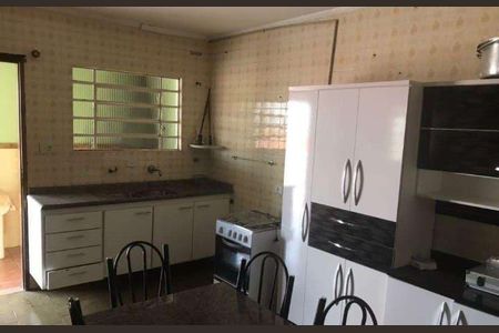 Casa à venda com 4 quartos, 376m² em Vila Dom Pedro II, São Paulo