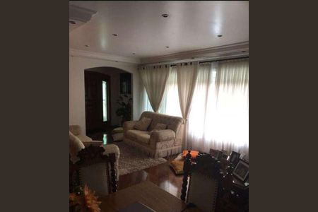 Casa à venda com 4 quartos, 376m² em Vila Dom Pedro II, São Paulo