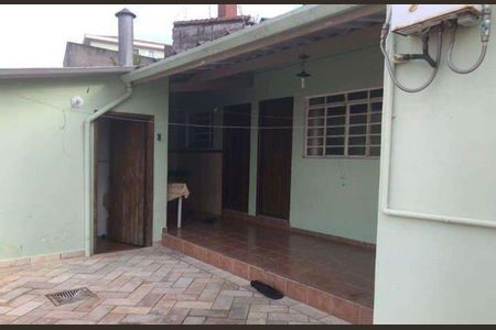 Casa à venda com 376m², 4 quartos e 6 vagas