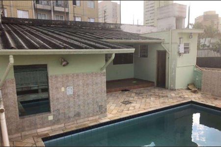 Casa à venda com 376m², 4 quartos e 6 vagas