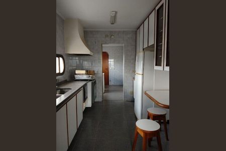 Apartamento à venda com 211m², 4 quartos e 3 vagas