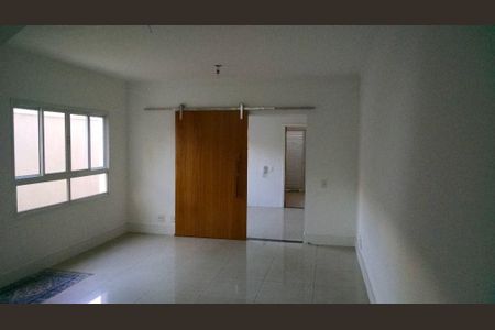 Casa à venda com 3 quartos, 300m² em Vila Rosalia, Guarulhos