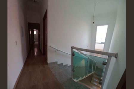 Casa à venda com 183m², 3 quartos e 3 vagas