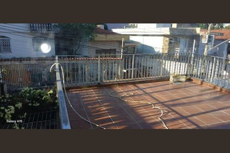 Casa à venda com 202m², 5 quartos e 3 vagas