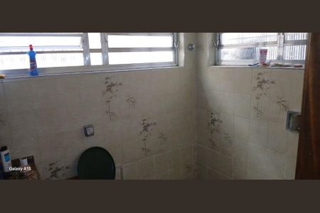 Casa à venda com 202m², 5 quartos e 3 vagas