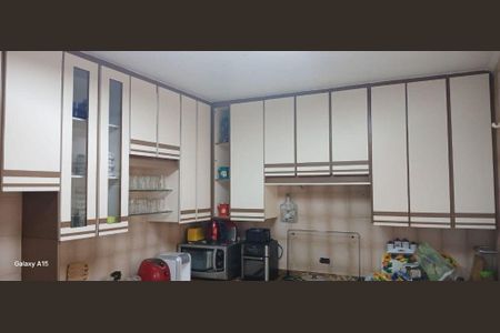 Casa à venda com 202m², 5 quartos e 3 vagas