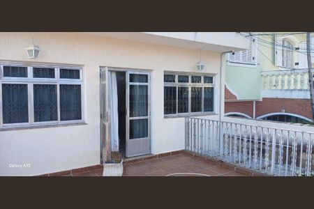Casa à venda com 202m², 5 quartos e 3 vagas