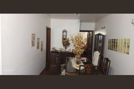 Casa à venda com 202m², 5 quartos e 3 vagas