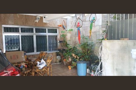 Casa à venda com 202m², 5 quartos e 3 vagas