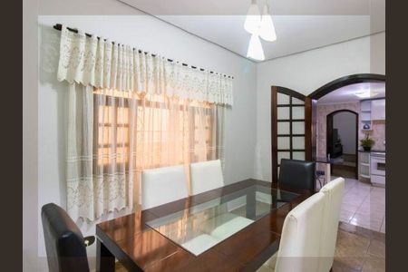 Casa à venda com 3 quartos, 250m² em Vila Galvão, Guarulhos