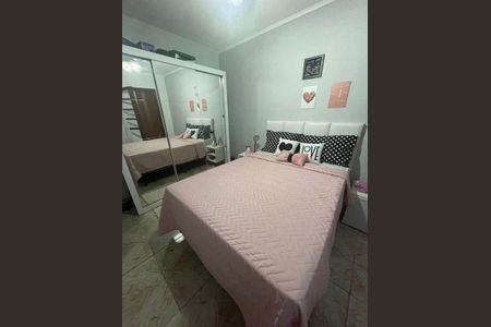 Casa à venda com 3 quartos, 75m² em Jardim Brasil (Zona Norte), São Paulo