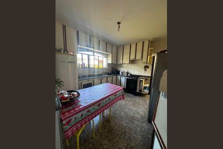 Casa à venda com 125m², 3 quartos e 2 vagas