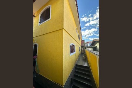 Casa à venda com 125m², 3 quartos e 2 vagas