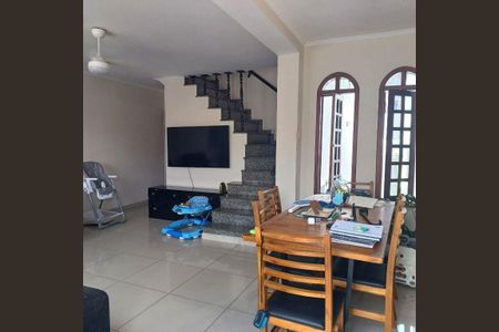 Casa à venda com 150m², 2 quartos e 3 vagas