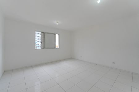 Studio para alugar com 52m², 1 quarto e 1 vaga Studio para alugar com 52m², 1 quarto e 1 vagaKitnet