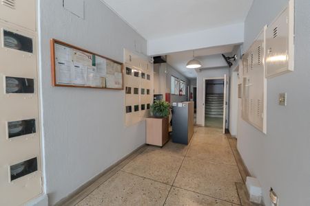 Studio para alugar com 52m², 1 quarto e 1 vaga Studio para alugar com 52m², 1 quarto e 1 vagaHall de entrada