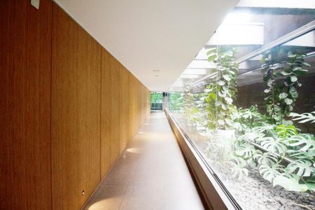 Apartamento à venda com 72m², 2 quartos e 1 vaga