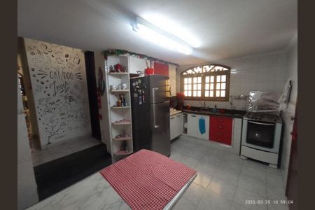Casa à venda com 102m², 2 quartos e 2 vagas