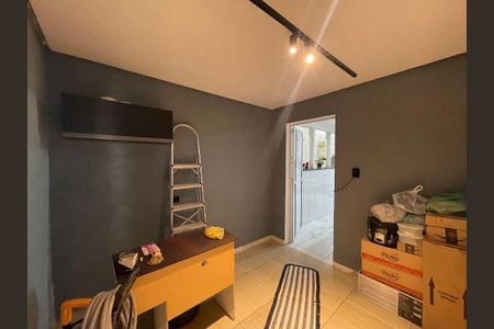 Casa à venda com 8 quartos, 337m² em Jardim Modelo, São Paulo