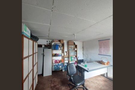 Casa à venda com 2 quartos, 225m² em Parada Inglesa, São Paulo