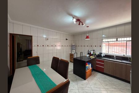 Casa à venda com 120m², 3 quartos e 2 vagas