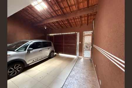 Casa à venda com 120m², 3 quartos e 2 vagas